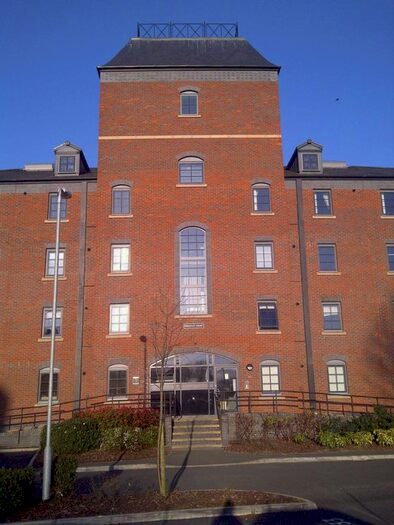 2 Bedroom Flat To Rent In Elphins Drive, Wilderspool Park, Warrington, WA4