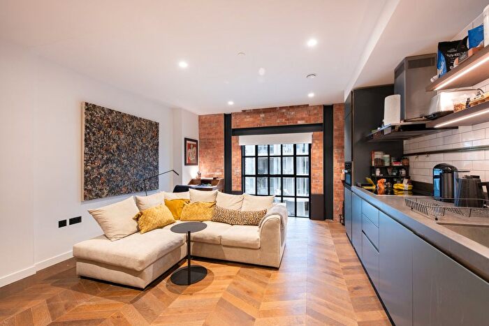 1 Bedroom Flat For Sale In Circus Road West, London, SW11