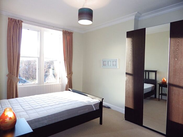 1 Bedroom Flat To Rent In Jordan Lane, Morningside, Edinburgh, EH10