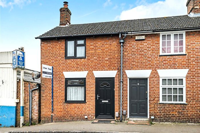 2 Bedroom End Of Terrace House For Sale In Oliver Street, Ampthill, Bedfordshire, MK45