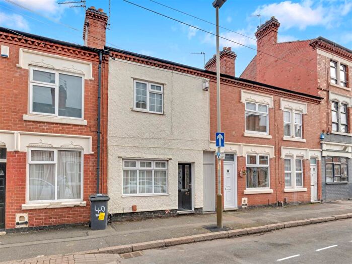 2 Bedroom Terraced House For Sale In Latimer Street, Leicester, LE3