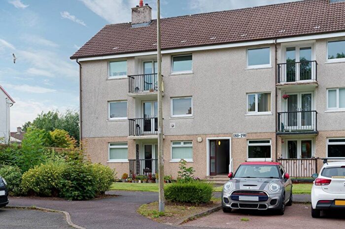 2 Bedroom Flat For Sale In Lindores Drive, East Kilbride, Glasgow, G74