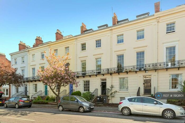 1 Bedroom Flat To Rent In Leam Terrace, Leamington Spa, CV31