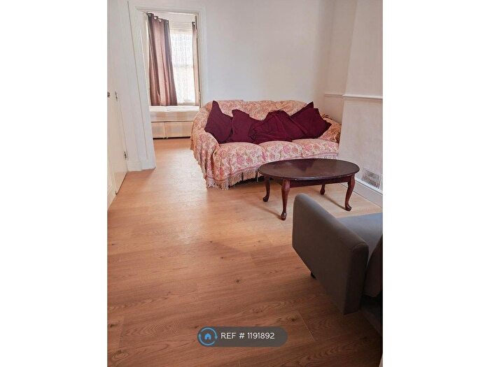 1 Bedroom Flat To Rent In Lancing Road, Croydon, CR0