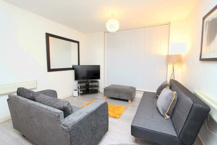 1 Bedroom Flat To Rent In Flat The Sphere, Hallsville Road, Canning Town, E16