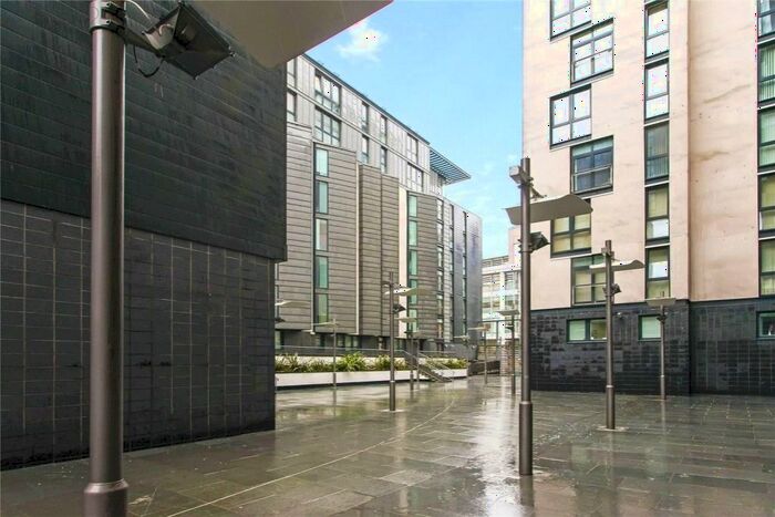 1 Bedroom Flat To Rent In Oswald Street, City Centre, Glasgow, G1