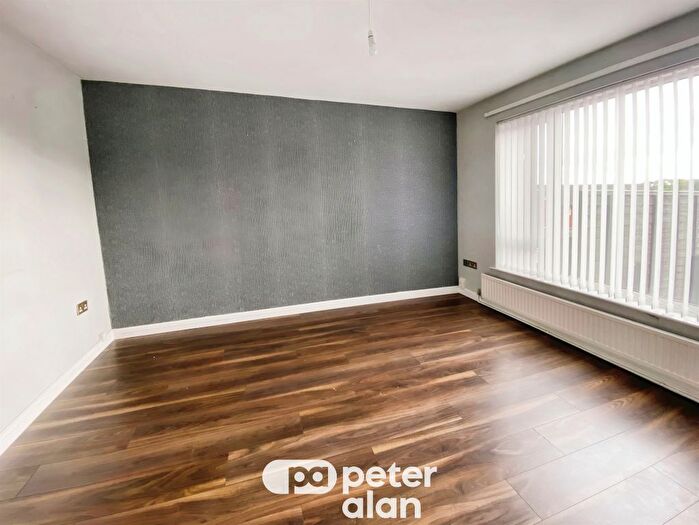 3 Bedroom Terraced House For Sale In Royal Oak Drive, Newport, NP18