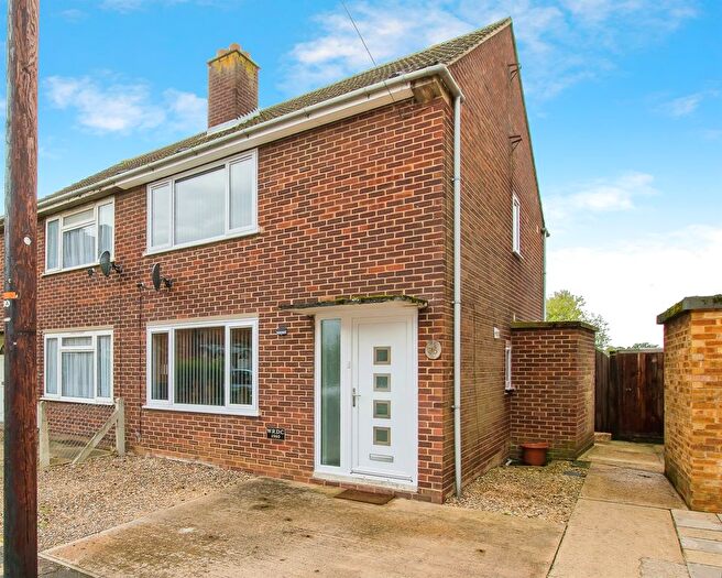 2 Bedroom Semi-Detached House For Sale In Tower Road, Friday Bridge, Wisbech, PE14