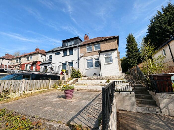 3 Bedroom Semi Detached House For Sale In Springhead Road, Thornton, Bradford, BD13