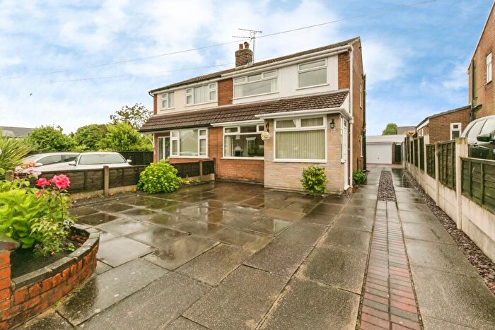 3 Bedroom Semi-Detached House For Sale In Chapel Street, Moulton, Northwich, Cheshire, CW9