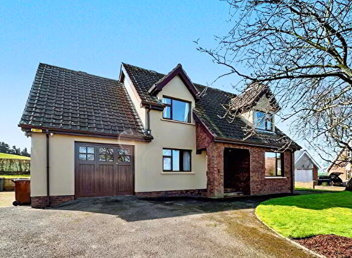 4 Bedroom Detached House With Garages For Sale In Keery Park, Derry/Londonderry, BT47