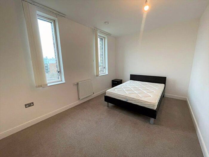 2 Bedroom Flat To Rent In Mitten House, Creative Road, London, SE8