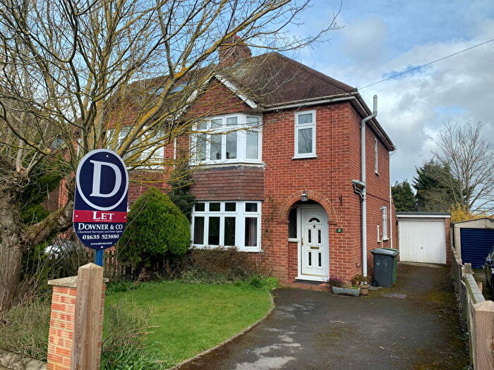 3 Bedroom Semi-Detached House To Rent In Bartlemy Road, Newbury, RG14