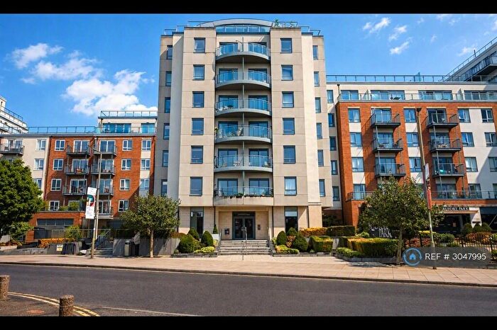 Studio To Rent In Claremont House, London, NW9