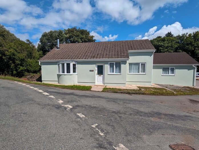 2 Bedroom Detached Bungalow To Rent In Mynachlogddu, Clynderwen, SA66