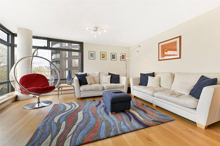 3 Bedroom Flat To Rent In Albert Embankment, Albert Embankment, SE1