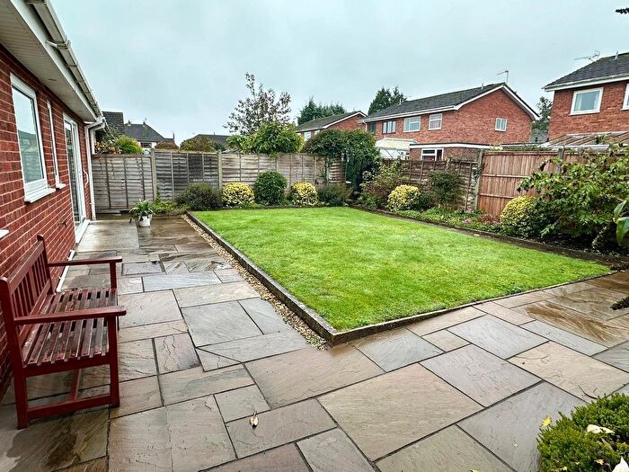 2 Bedroom Bungalow For Sale In Irvine Close, Kings Acre, Hereford, HR4