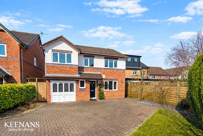 4 Bedroom Detached House For Sale In Smithills Hall Close, Ramsbottom, BL0