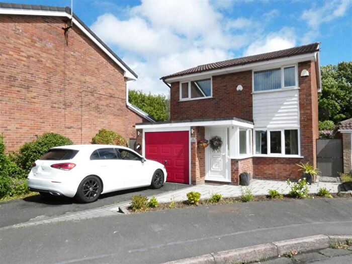 3 Bedroom Detached House For Sale In Roscoe Close, Tarbock Green, Liverpool, L35