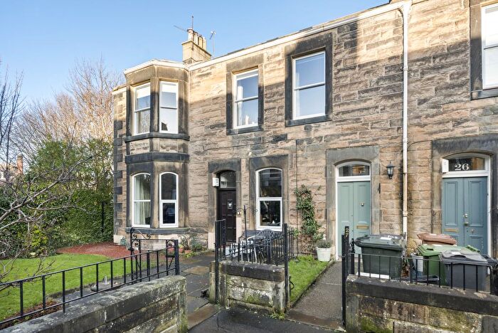 4 Bedroom Flat For Sale In Briarbank Terrace, Shandon, Edinburgh, EH11