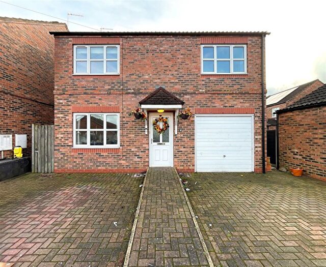 4 Bedroom Detached House For Sale In Ferry Close, Hemingbrough, Selby, YO8