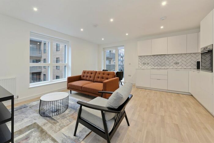 2 Bedroom Flat To Rent In Watson House, The Green Quarter UB1