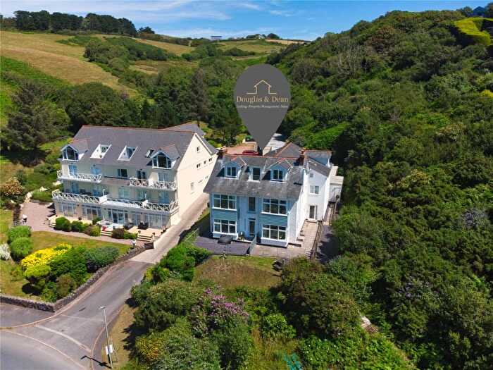 2 Bedroom Apartment For Sale In Seawards, Beach Road, Woolacombe, Devon, EX34