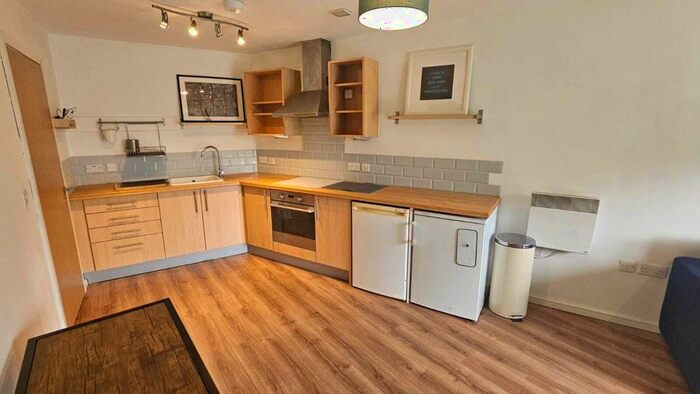 2 Bedroom Flat To Rent In The Drum, Stuart Street, M11