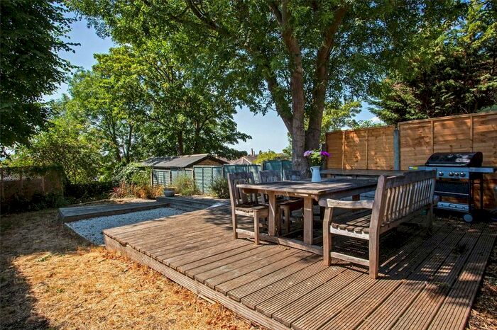 2 Bedroom Maisonette To Rent In Sunnyhill Road, Streatham, London, SW16