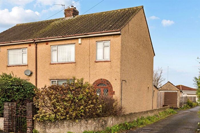 3 Bedroom Semi Detached House For Sale In Gays Road, Hanham, Bristol, BS15