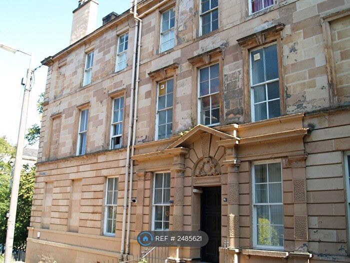 4 Bedroom Flat To Rent In Southpark Avenue, Glasgow, G12