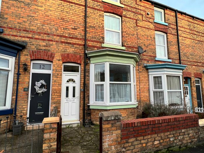 3 Bedroom Terraced House To Rent In Murchison Street, Scarborough, YO12