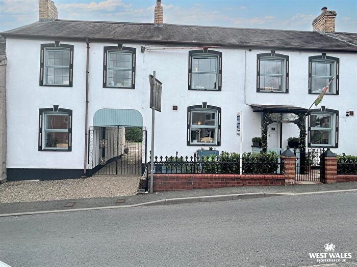 5 Bedroom Terraced House For Sale In Cynwyl Elfed, Carmarthen, SA33