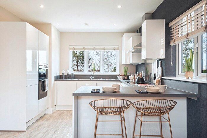 4 Bedroom Detached House For Sale In Netherhall Gardens, Worts Causeway, Cambridge, CB1