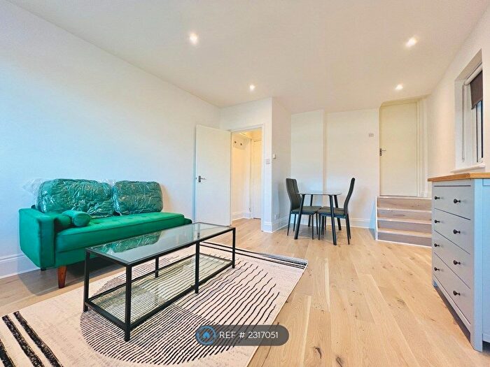 1 Bedroom Flat To Rent In Brixton Hill, London, SW2
