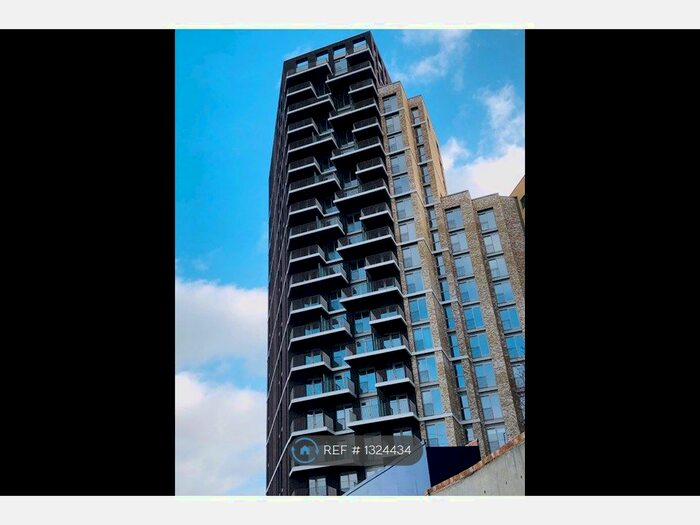 Studio To Rent In Western Gateway, London E16