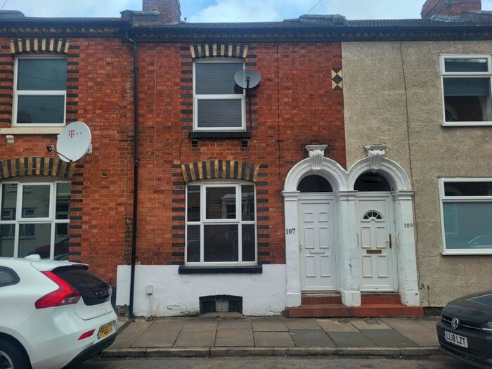 2 Bedroom Terraced House To Rent In Alcombe Road, The Mounts, Northampton, NN1