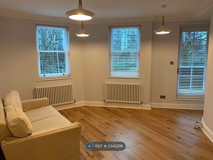 2 Bedroom Flat To Rent In Orville Road, London, SW11