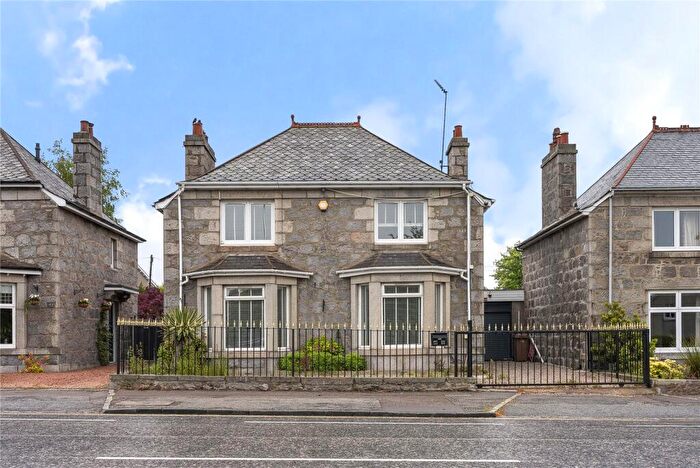 3 Bedroom Detached House For Sale In Queens Road, Aberdeen, AB15