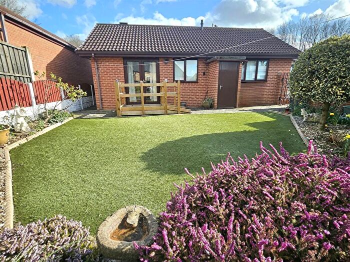 2 Bedroom Detached Bungalow For Sale In Milner Gate Court, Conisbrough, Doncaster, DN12
