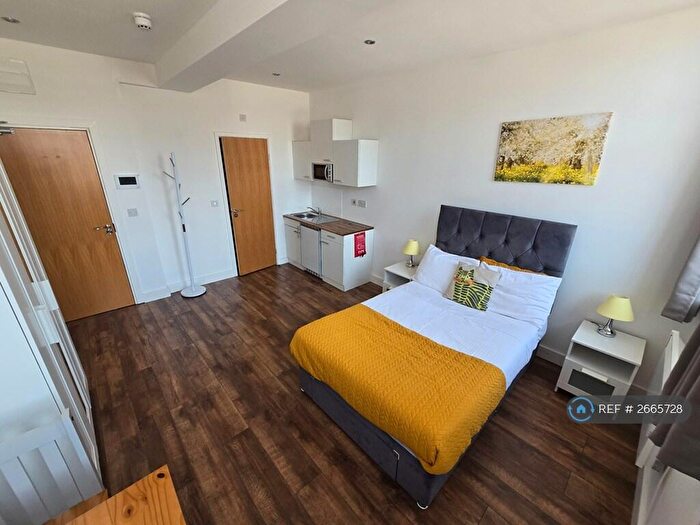 Studio To Rent In The Webberley, Stoke-On-Trent, ST1