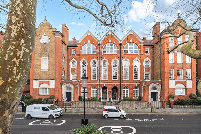 3 Bedroom Flat For Sale In Hortensia Road, London, SW10