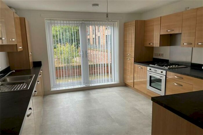 2 Bedroom Flat To Rent In Paterson Place, EH15