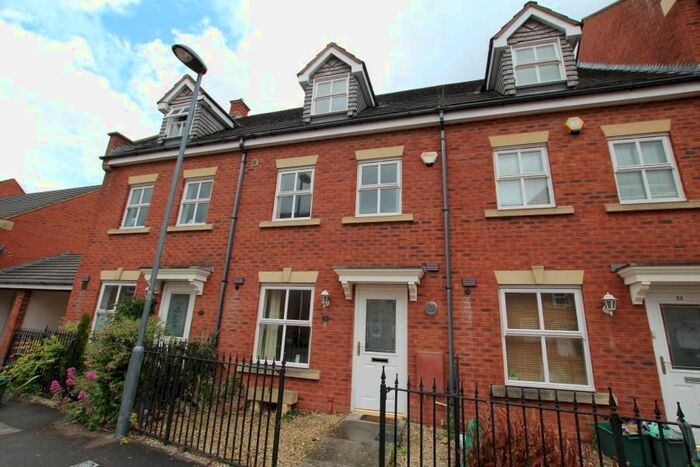 5 Bedroom Town House To Rent In Wright Way, Stoke Park, Bristol, BS16
