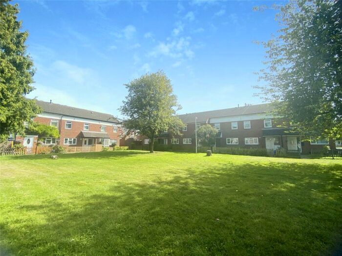 3 Bedroom Terraced House To Rent In Havant Walk, Maidstone, Kent, ME15