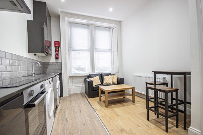 1 Bedroom Apartment To Rent In - Hutton Terrace, Newcastle Upon Tyne, Tyne And Wear, NE2