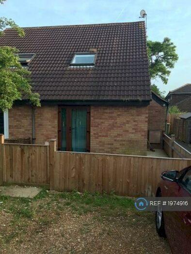 1 Bedroom Terraced House To Rent In Oakridge, Furzton, Milton Keynes, MK4