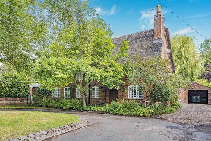 4 Bedroom House For Sale In The Nook, Bitteswell, Lutterworth, LE17