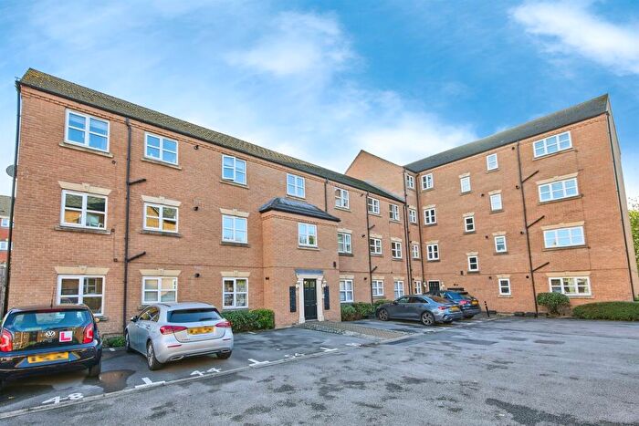 2 Bedroom Flat For Sale In Coral Close, Derby, DE24