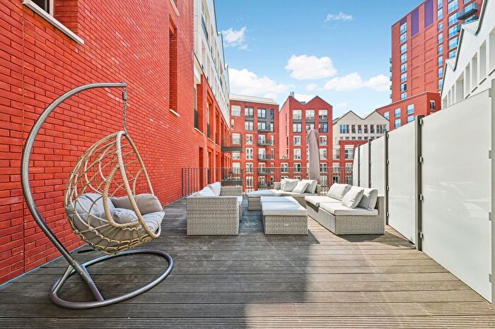 1 Bedroom Flat To Rent In Exchange Gardens, London, SW8